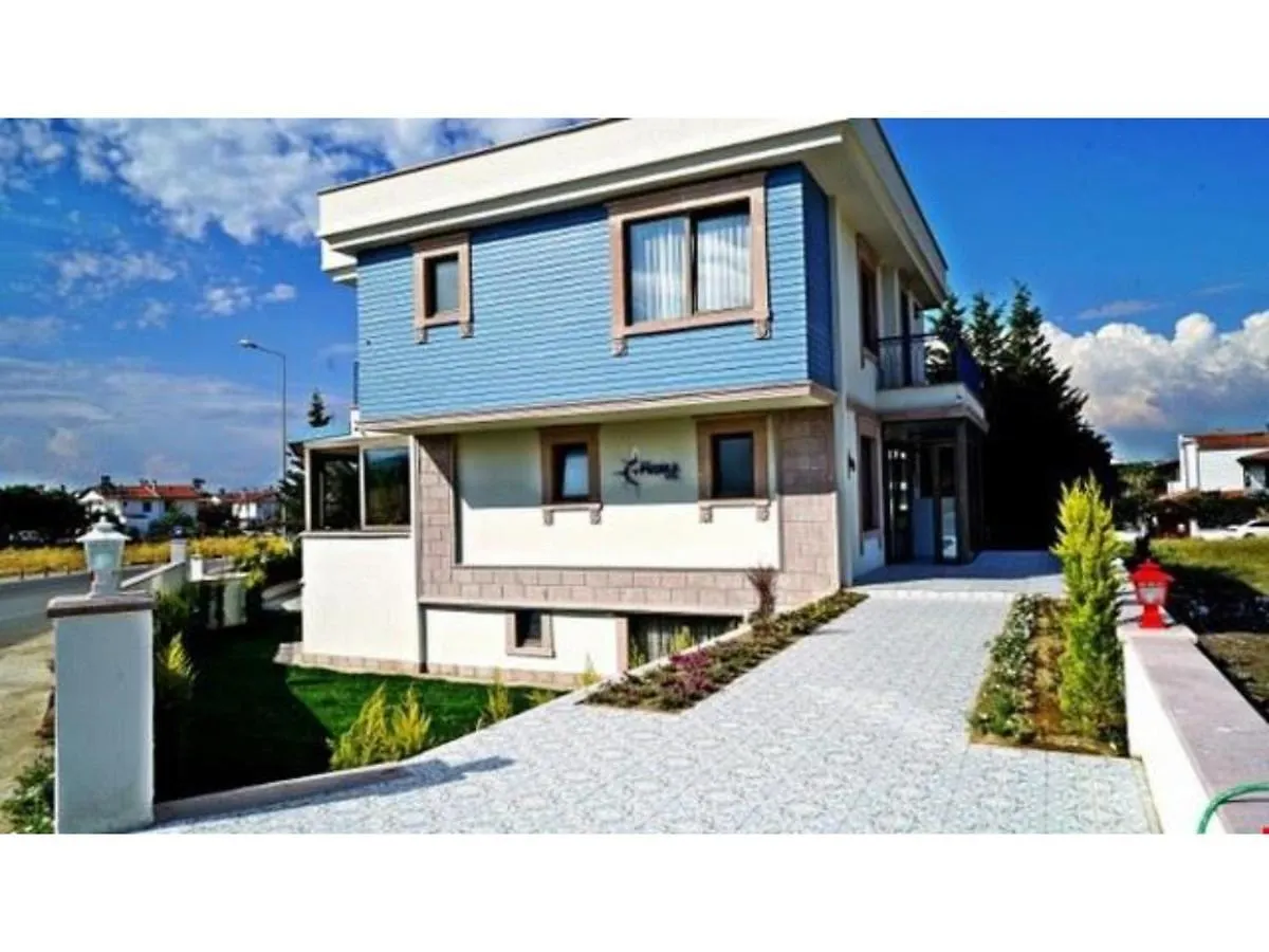 Cunda Pusula Otel